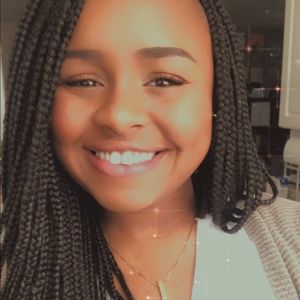 Meet your Posher, Yolanta